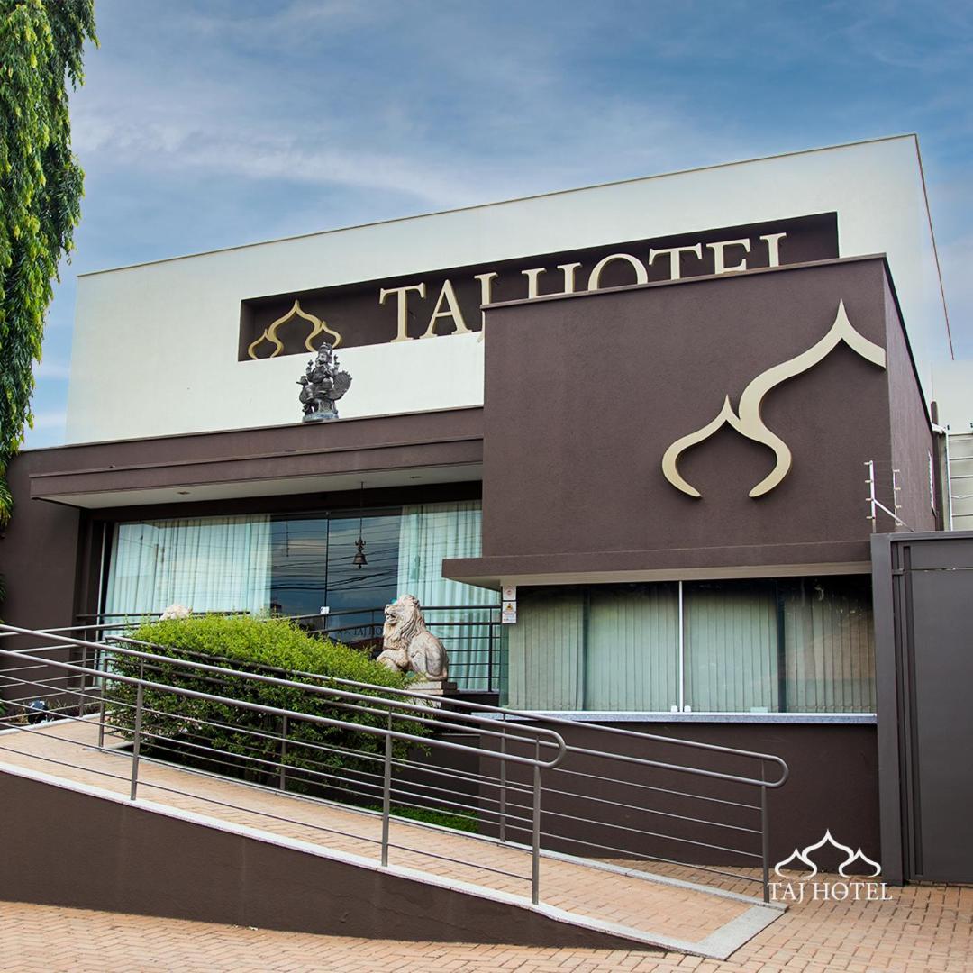 Taj Hotel Três Lagoas Buitenkant foto